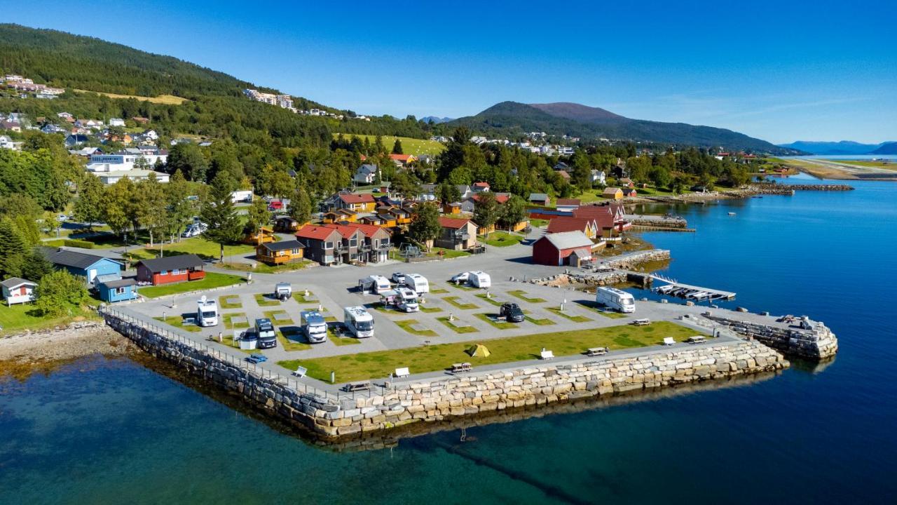 Kviltorp Camping Молде Екстериор снимка